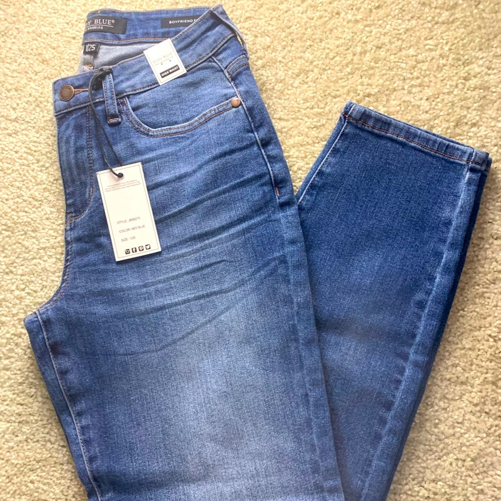 Judy Blue Boyfriend Fit Jeans